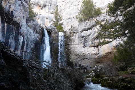 cascadas cerca de leon|Las 10 cascadas de Castilla y León más impresionantes